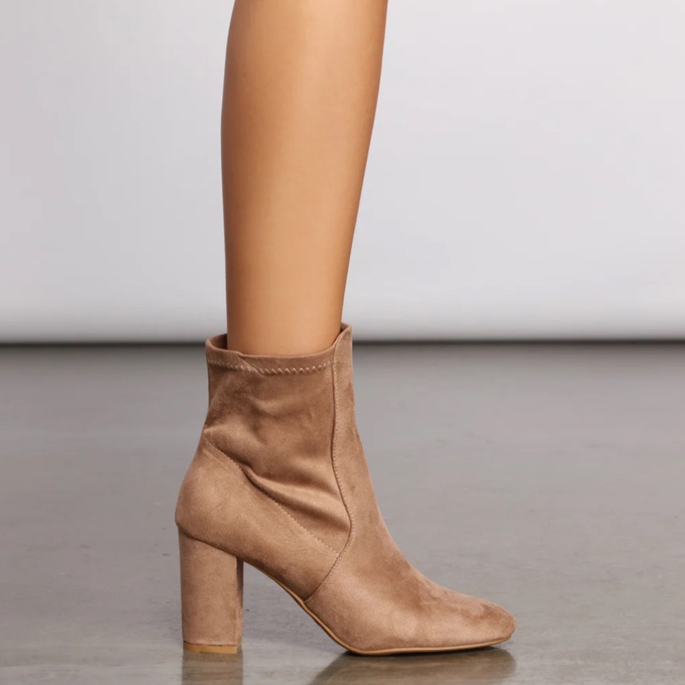 Steve Madden Brown Suede‎ Heeled Sock Booties
